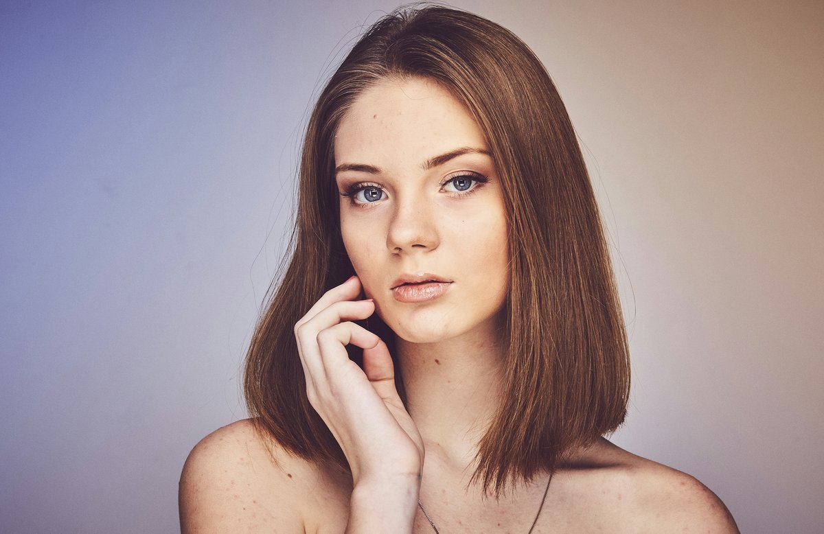 Lenka F.
